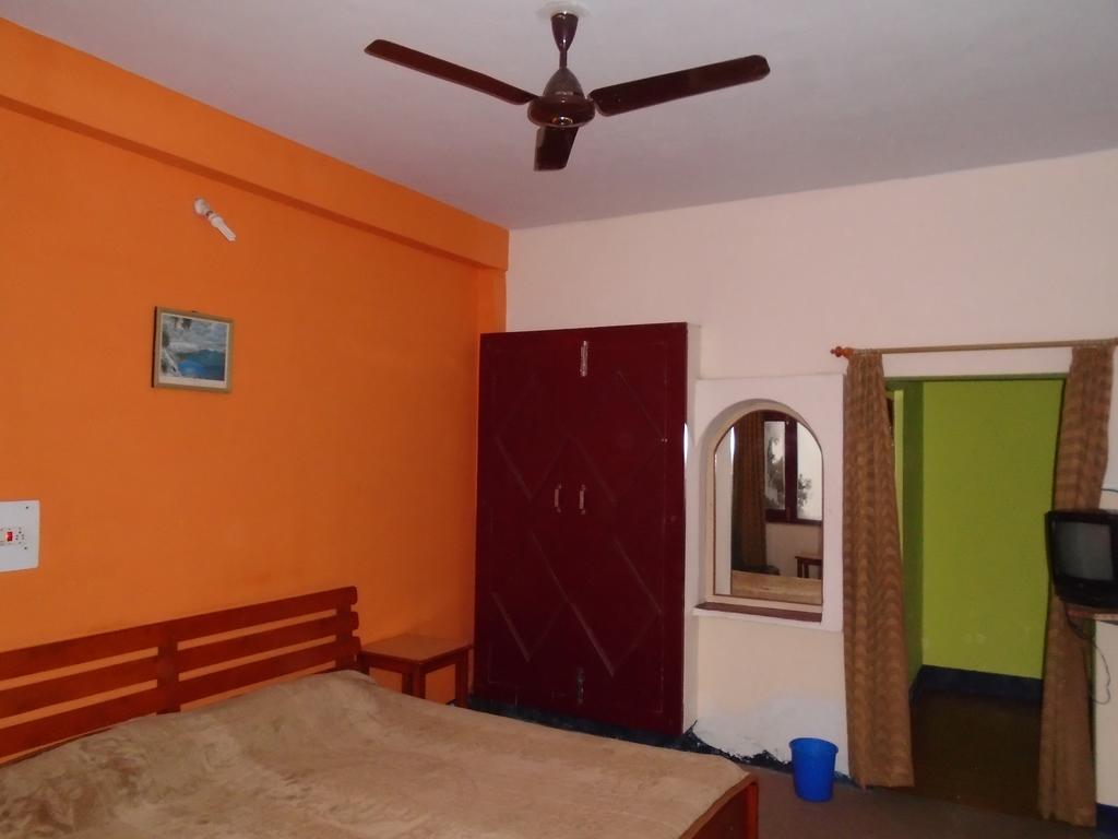 New Dolma Hotel Алмора Номер фото